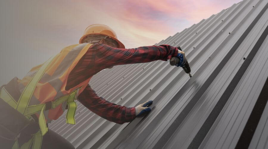 Professional gutter cleaning in Alexandria, VA